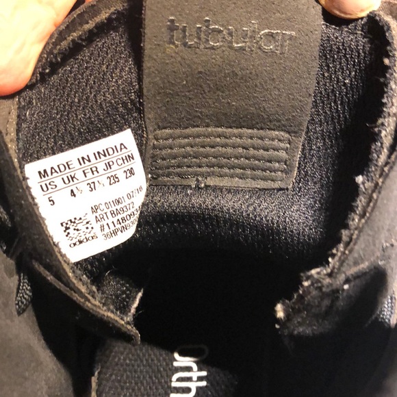 Adidas Men’s tubular suede high tops. - Picture 6 of 6